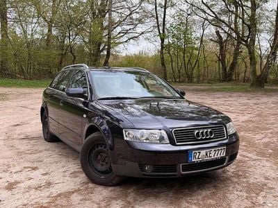 Usata Audi A4 101 CV (74 kW) 2002 Blu Station wagon