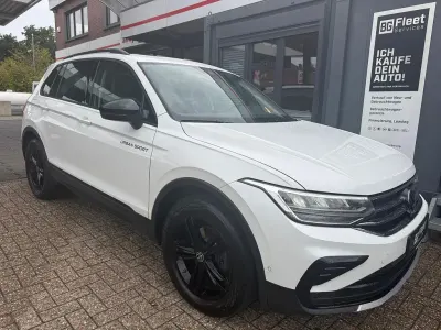 Gebraucht VW Tiguan Sport 150 PS (110 kW) 2023 Weiß SUV