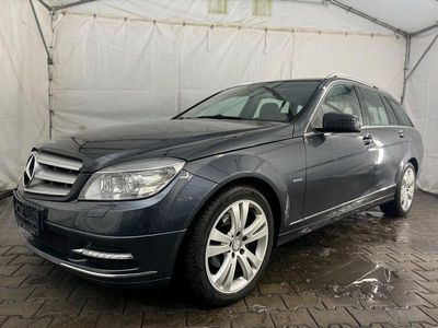 Gebraucht Mercedes C180 156 PS (114 kW) 2011 Grau Kombi