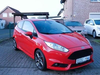 Gebraucht Ford Fiesta Sport 182 PS (133 kW) 2017 Rot Kleinwagen