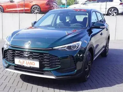 Neu MG ZS 197 PS (144 kW) 2026 Emeraldgrünmet. SUV