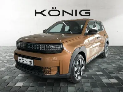 Gebraucht Fiat Grande Panda Business 110 PS (80 kW) 2026 Luna bronze Kleinwagen