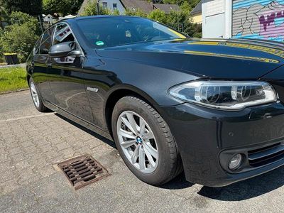 BMW 525