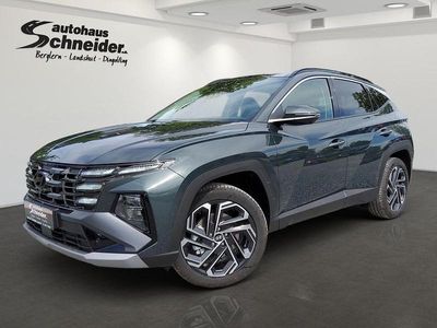 Neu Hyundai Tucson Prime 239 PS (175 kW) 2026 Cypress green metallic SUV