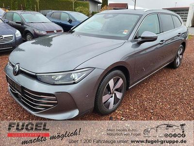 Gebraucht VW Passat Elegance 150 PS (110 kW) 2025 Diabasgrau metallic Kombi