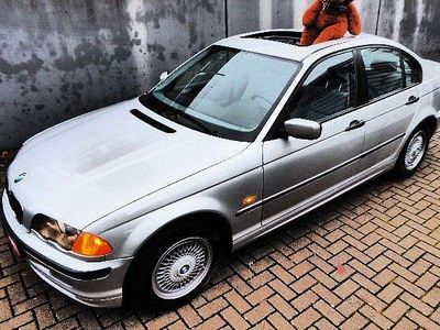 Silber Gebraucht 1999 BMW 316 Limousine | 5.912 € (Teuer)