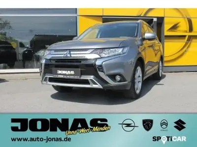 Brugt Mitsubishi Outlander Diamant Edition 150 HK (110 kW) 2018 Grå SUV