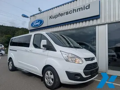 Gebraucht Ford Transit Custom Titanium 131 PS (96 kW) 2017 Weiss Kombi