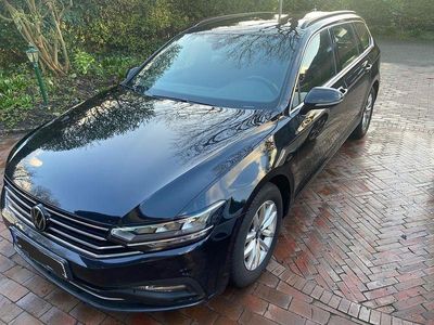 Gebraucht VW Passat Business 150 PS (110 kW) 2022 Schwarz Kombi
