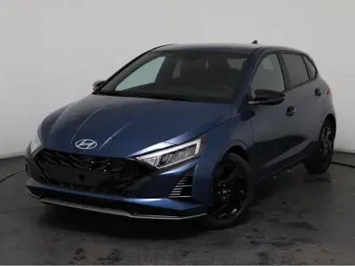 Neu Hyundai i20 Blackline 90 PS (66 kW) 2026 Blau, vibrant blau (uc3) Kleinwagen