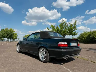 Gebraucht BMW 318 Cabriolet 115 PS (84 kW) 1996 Grün Cabrio