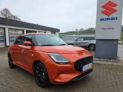 Gebraucht Suzuki Swift Comfort 83 PS (61 kW) 2025 Orange Kleinwagen