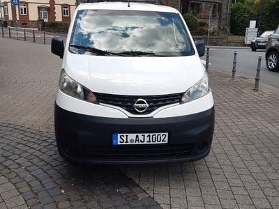 Begagnad Nissan Evalia Premium Edition 90 HK (66 kW) 2011 Vit Minibuss