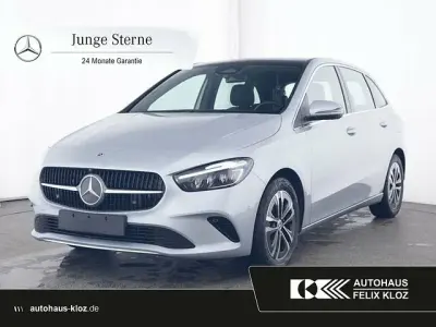 Gebraucht Mercedes B200 Progressive 163 PS (119 kW) 2024 Andere farbe Kleinwagen