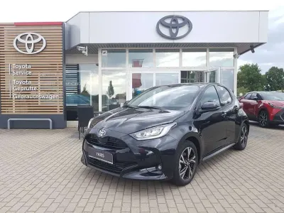 Neu Toyota Yaris Comfort 116 PS (85 kW) 2026 Black mica Kleinwagen