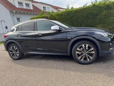 Gebraucht Infiniti QX30 Luxe 211 PS (155 kW) 2018 Schwarz SUV
