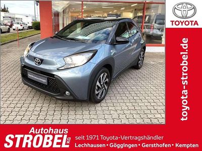 Gebraucht Toyota Aygo X Basis 72 PS (52 kW) 2025 Celestite grey metallic / nigh SUV