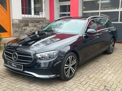 Gebraucht Mercedes E220 Avantgarde 194 PS (142 kW) 2020 Schwarz Limousine