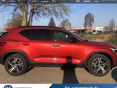 Gebraucht Volvo XC40 Plus 163 PS (119 kW) 2025 Schwarz SUV