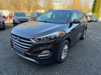 gebraucht Hyundai Tucson blue Trend 2WD 1.7 CRDi Automatik *1.Hand