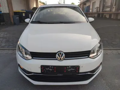 Gebraucht VW Polo Comfortline 75 PS (55 kW) 2014 Weiß Limousine