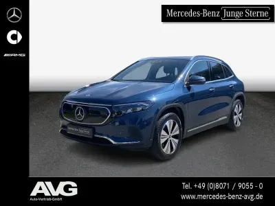 Gebraucht Mercedes EQA250 Business 139 kW (190 PS) 2023 Denimblau SUV