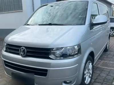 Używany VW T5 179 KM (131 kW) 2010 Srebrny Van