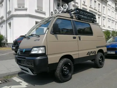Gebraucht Piaggio Porter 65 PS (47 kW) 2008 Beige Van / Kleinbus