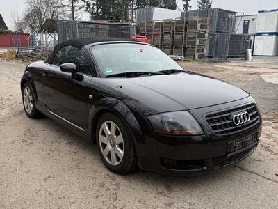 Usata Audi TT Roadster Sport 150 CV (110 kW) 2003 Nero Cabrio