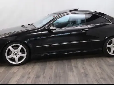 Gebraucht Mercedes CLK500 Elegance 306 PS (225 kW) 2002 Schwarz Coupé