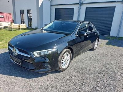 Second-hand Mercedes A160 109 CP (80 kW) 2020 Negru Berlinǎ