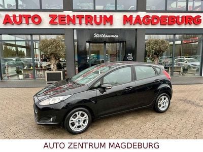 Gebraucht Ford Fiesta Celebration 101 PS (74 kW) 2017 Schwarz Kleinwagen