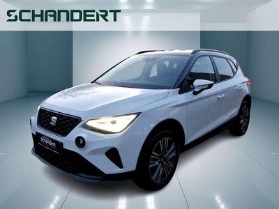 Gebraucht Seat Arona Style 95 PS (69 kW) 2022 Candyweiss / mitternachtsschw SUV
