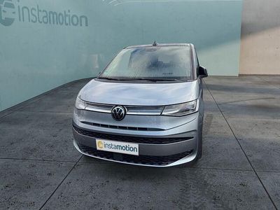 Gebraucht VW Multivan Life 150 PS (110 kW) 2024 Silber Van