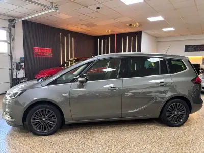 Gebraucht Opel Zafira Life Innovation 136 PS (100 kW) 2019 Grau Van / Kleinbus