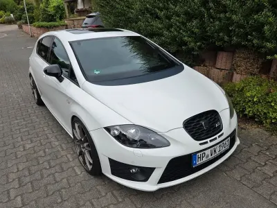Gebraucht Seat Leon CUPRA 265 PS (194 kW) 2013 Weiß Limousine