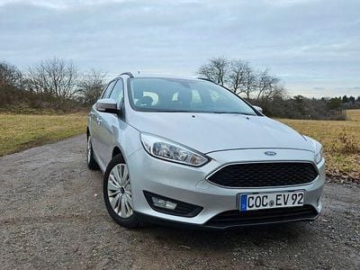 Gebraucht Ford Focus Business Edition 120 PS (88 kW) 2017 Silber Limousine