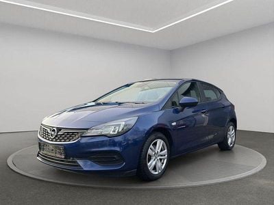 Blau Gebraucht 2021 Opel Astra Limousine | 12.480 € (Etwas zu teuer)