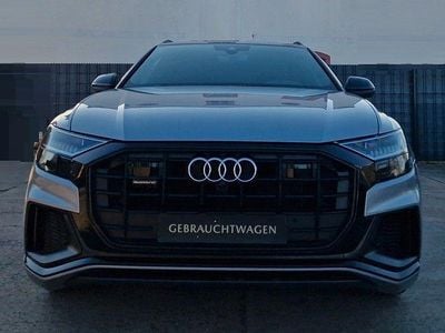 Second-hand Audi Q8 S-Line 286 CP (210 kW) 2019 Argintiu SUV
