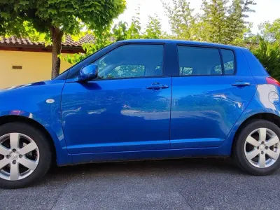 Gebraucht Suzuki Swift Comfort+ 92 PS (67 kW) 2009 Blau Kleinwagen