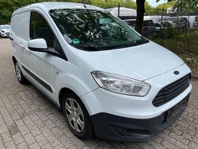Gebraucht Ford Transit Courier 95 PS (69 kW) 2016 Weiß Van