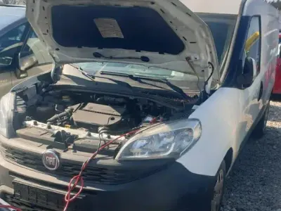 Gebraucht Fiat Doblò 90 PS (66 kW) 2015 Weiß Van / Kleinbus
