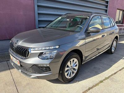 Neu Skoda Kamiq Selection 150 PS (110 kW) 2026 Grau SUV