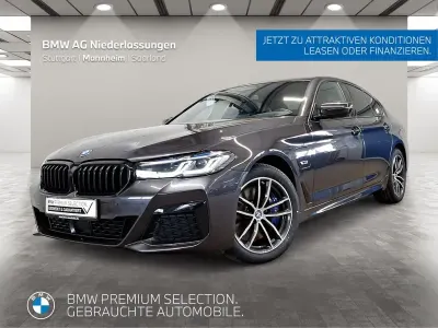 Gebraucht BMW 545e M Sport 286 PS (210 kW) 2022 Grau Limousine