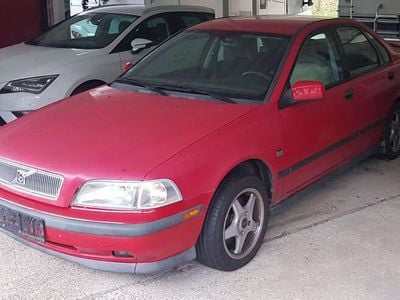 Volvo S40