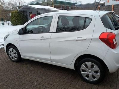 Weiß Gebraucht 2016 Opel Karl Edition Kleinwagen | 6.000 € (Fairer Preis)