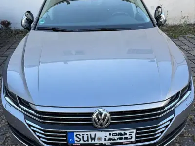 Gebraucht VW Arteon Elegance 190 PS (139 kW) 2018 Grau Kleinwagen