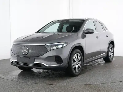 Gebraucht Mercedes EQA300 Progressive 167 kW (228 PS) 2025 Grau SUV