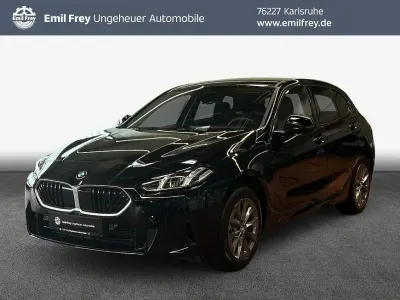 Neu BMW 116 Sport Line 122 PS (89 kW) 2026 Schwarz Kleinwagen