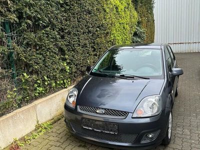 gebraucht Ford Fiesta 